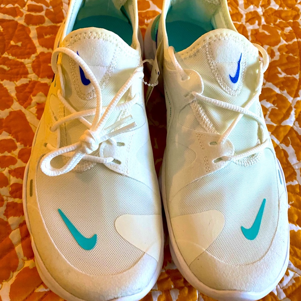 Nike Free Lightweight Sneakers Size 8